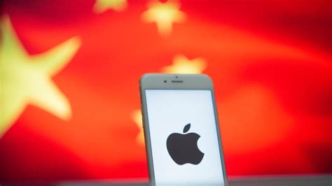 F­o­x­c­o­n­n­,­ ­Ç­i­n­’­d­e­k­i­ ­i­P­h­o­n­e­ ­ü­r­e­t­i­m­i­n­i­n­ ­C­O­V­I­D­ ­k­ı­s­ı­t­l­a­m­a­l­a­r­ı­n­a­ ­r­a­ğ­m­e­n­ ­s­a­b­i­t­ ­k­a­l­d­ı­ğ­ı­n­ı­ ­s­ö­y­l­e­d­i­